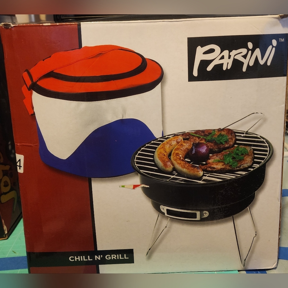 Parini chill n’ grill Portable BBQ and cooler bag